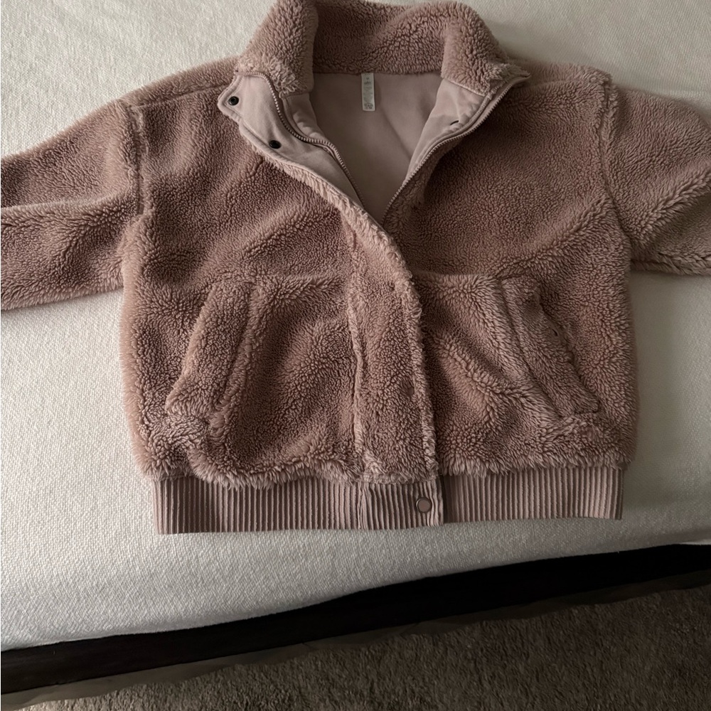 Alo Yoga Sherpa Varsity Jacket in Dusty Rose